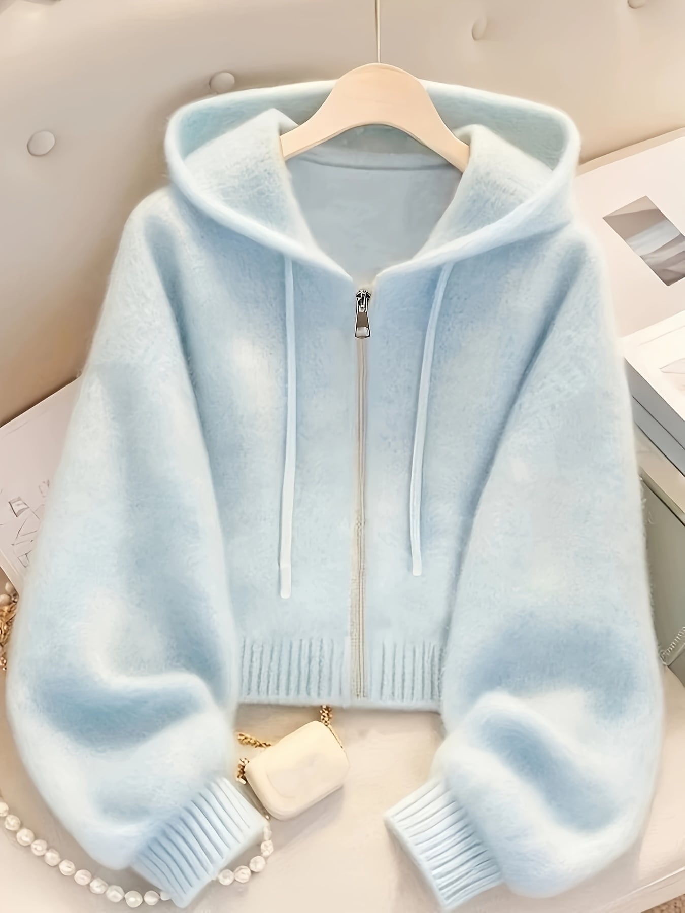 【全店30％OFF引き換え証】【ふわもこ質感】編み物 パーカー レディース ジップアップ ジレー ボンネット付き添い人 スウェーター トップス 長袖 無地 シャギーニット モヘヤ触れ合う もこもこ 羽織り 前食い違い 秋 冬 朦々たる 生あたたかい ゆったり 気が大きい大きさ 体