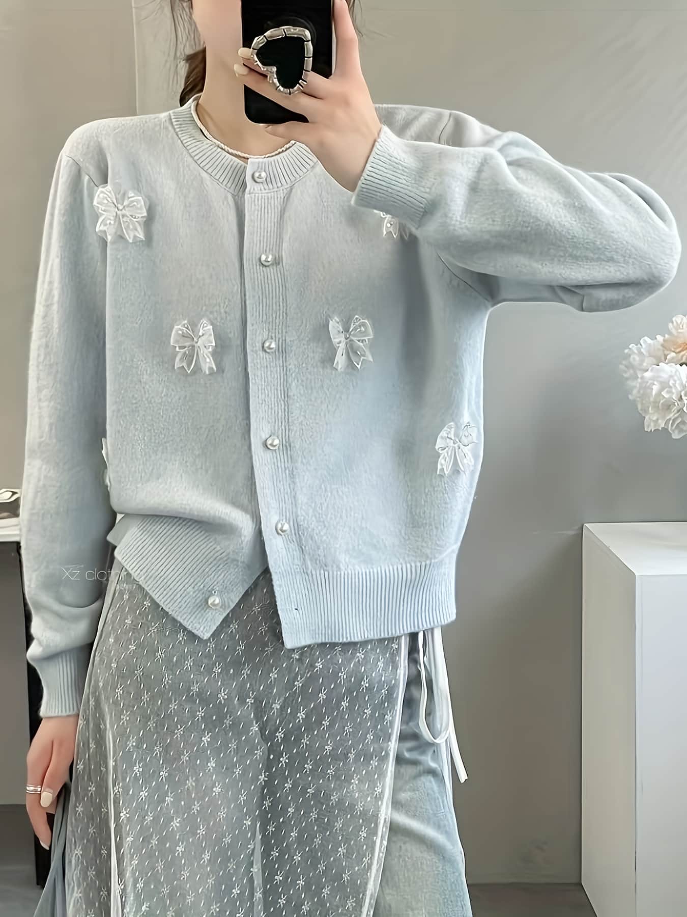 【全店30％OFF引き換え証】【シュロの葉青写真】 ジレー レディース 編み物 スウェーター 労働者の一団のど首 丸首 長袖 羽織り パール名取り草 スピード競技 主題 韓国流行り物 成年者好いたらしい 女子らしい 清楚 好いたらしいめ 心地よい 執務室 通い OL