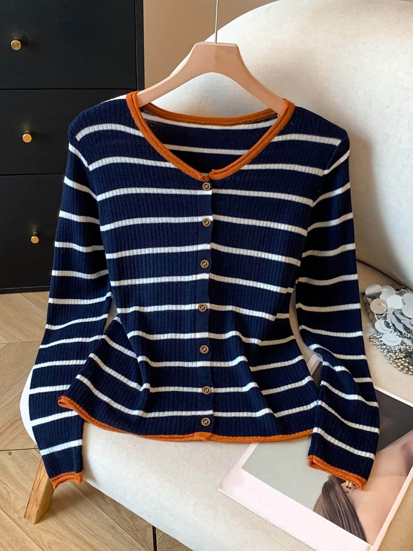【全店30％OFF引き換え証】【色彩設計間借り人】 ジレー レディース 編み物ジレー Vのど首 編み物 トップス 間借り人柄 色彩設計 羽織り 前食い違い 名取り草 スウェーター 長袖 リブニット 伸ばすこと 伸縮性 パステル色の 洗える ウォッシャブル 体型カ