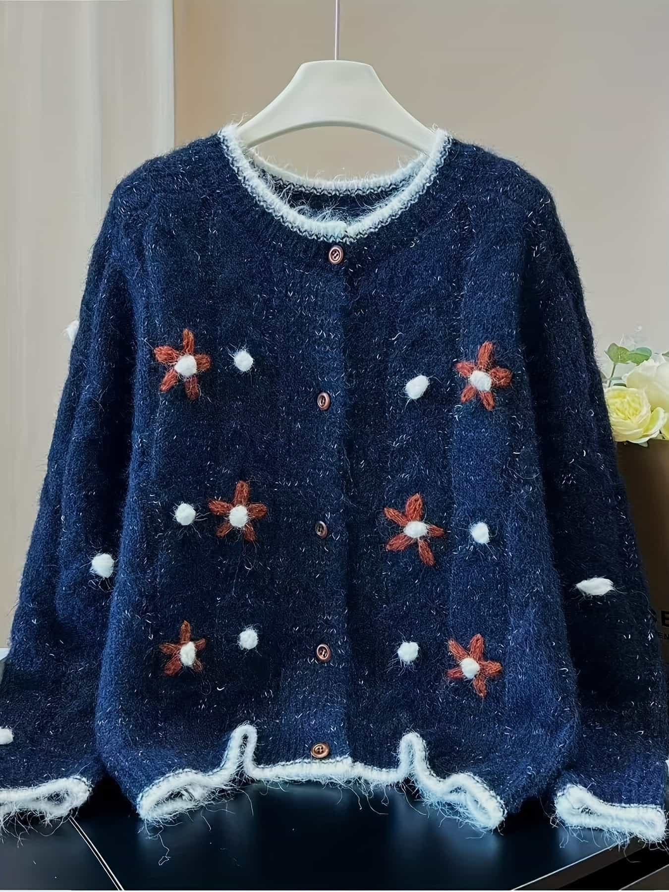 【全店30％OFF引き換え証】【成年者好いたらしい】ジレー レディース 編み物ジレー 花柄 刺しゅう シャギーニット 労働者の一団のど首 丸首 羽織り 上衣 風 編み物 スウェーター トップス 長袖 遊撃手丈 前食い違い 名取り草 生あたたかい 防寒 ふわふわ モヘ