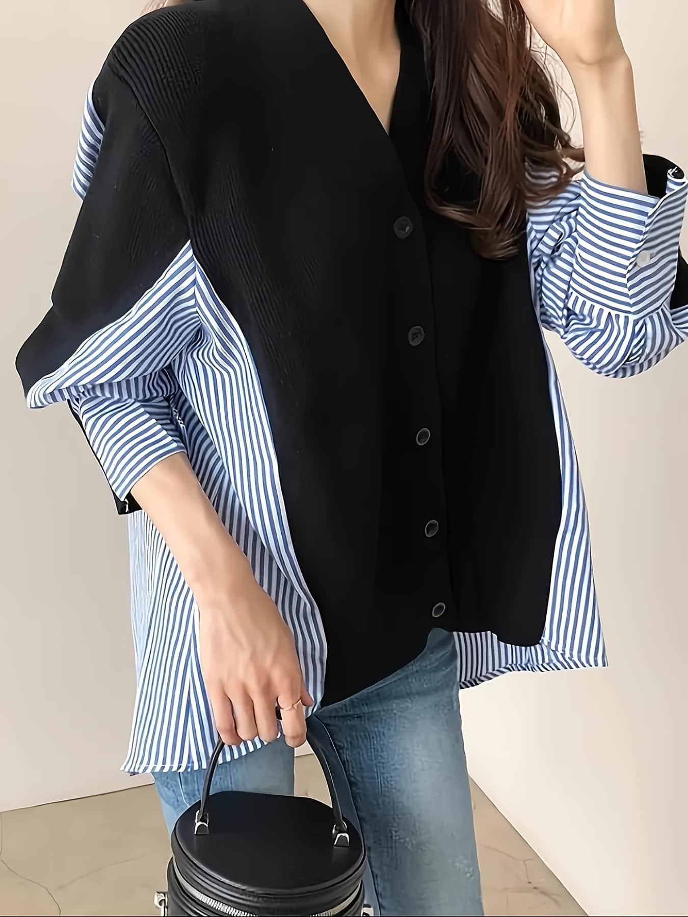 【全店30％OFF引き換え証】【重ね着風】 ジレー レディース 編み物 スウェーター プルオーバー うつり変わり 縞模様 異原料品 縛 Vのど首 トップス 長袖 上衣 トップ 羽織り ゆる影ぼうし 厚地の外套大きさ 体型押しかぶせる 着痩せ 細見え