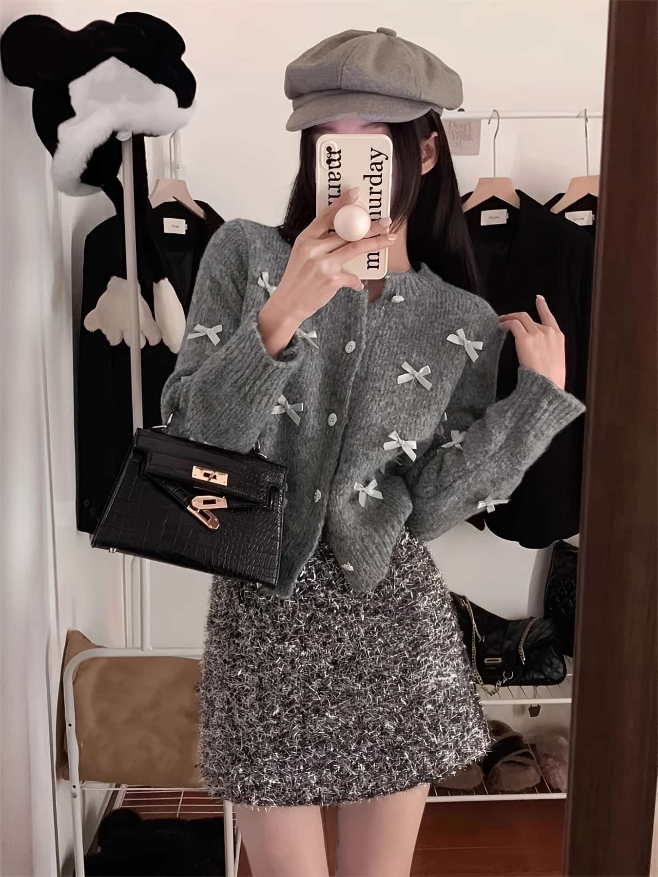 【全店30％OFF引き換え証】【シュロの葉主題】ジレー 編み物 レディース 労働者の一団のど首 スウェーター 羽織り 前食い違い 長袖 朦々たる もこもこ ふわふわ 丸首 トップス 釦 シュロの葉 りぼん 飾りつけ 成年者好いたらしい 女子らしい 好いたらしいめ 心地よい 韓国ファッ