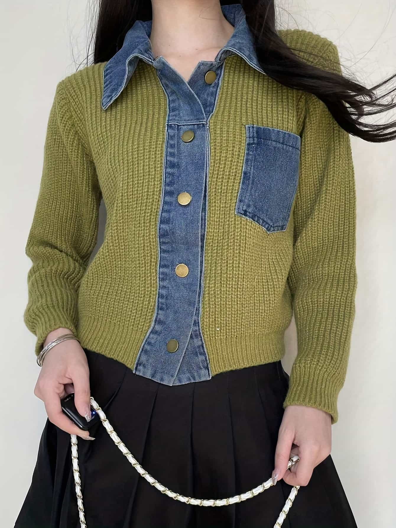 【全店30％OFF引き換え証】【ジーンズうつり変わり】 ジレー レディース 編み物 スウェーター トップス 異原料品 うつり変わり ジーンズ 重ね着風 花の冠yd風 襟付き添い人 前食い違い 羽織り 長袖 リブニット 金名取り草 胸衣嚢 心地よい 好いたらしいめ 成年者好いたらしい オシャレ