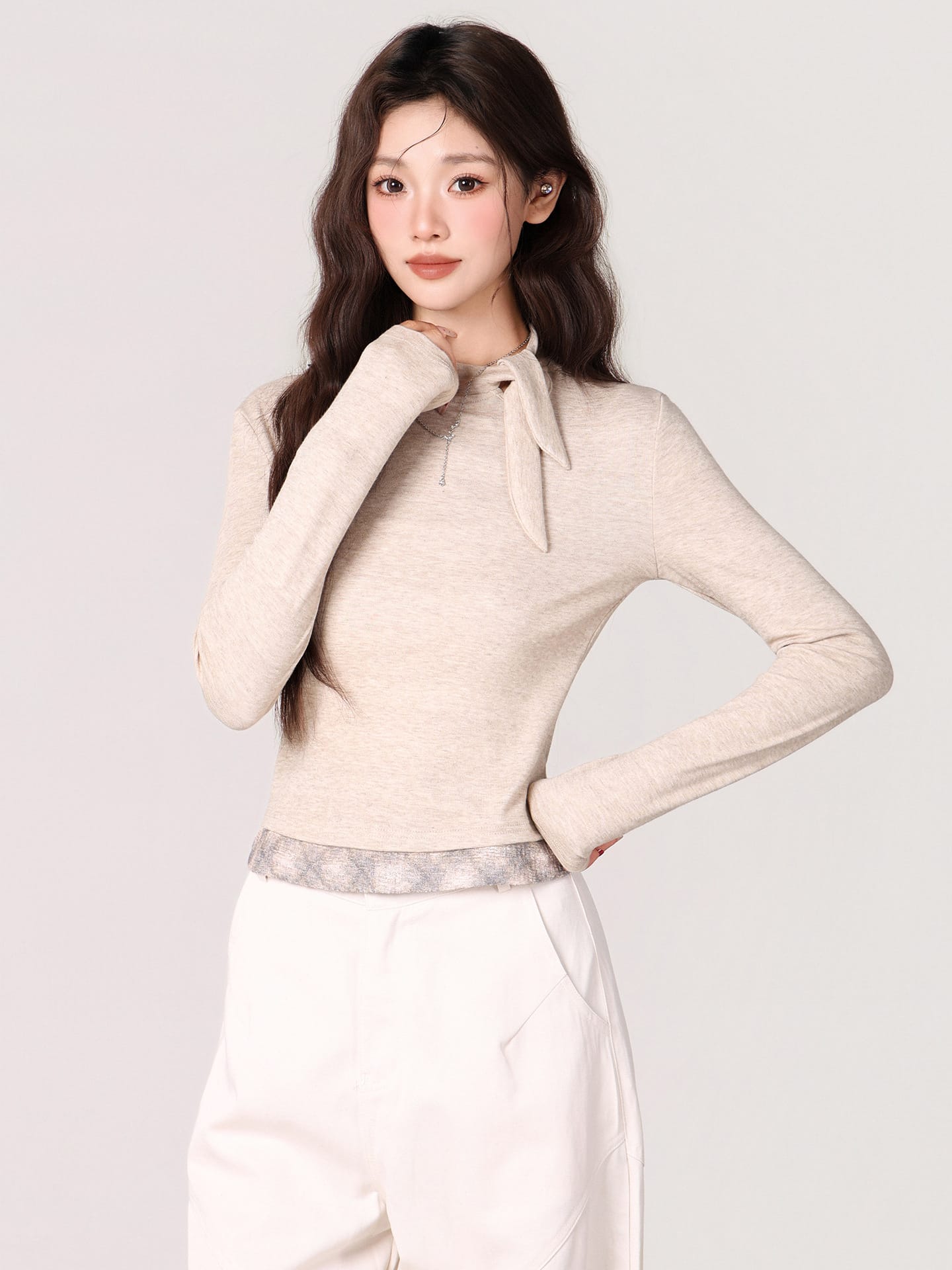 【全店30％OFF引き換え証】【シュロの葉引き分け】 カットソー レディース 長袖 ハイネック ロンT トップス 肌付き 洋弓引き分け モックネック 無地 杢 メランジ 伸ばすこと 伸縮性 きつい か細い 填まる 着痩せ 細押し出し 体型押しかぶせる 成年者好いたらしい 好いたらしい