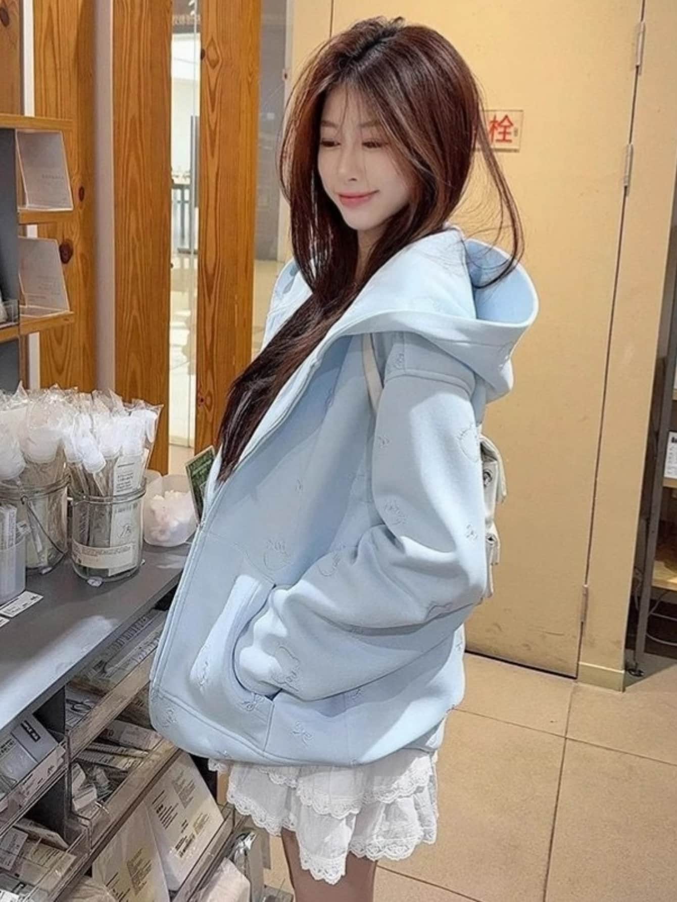 【全店30％OFF引き換え証】【猫柄刺しゅう】パーカー レディース ジップアップ フーディー 韓国流行り物 汗水 調教師 アウター トップス 長袖 ボンネット付き添い人 ねこ 猫 総柄 ビッグ影ぼうし 厚地の外套大きさ ゆったり 体型押しかぶせる 割れ易い