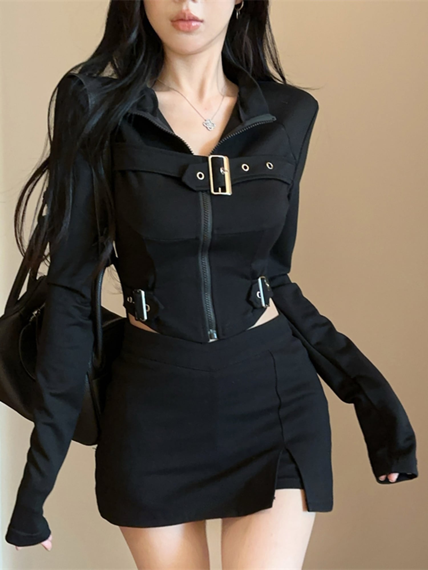 【全店30％OFF引き換え証】【金属元素バックル】長袖 プルオーバー カットソー レディース トップス ジップアップ フロントジップ 照明ランプ色合い 遊撃手丈 クロップド丈 きつい お臍出し 着痩せ 細押し出し 表現スタイル引きあげる 御嬢さん 韓国流行り物 仕掛地雷系
