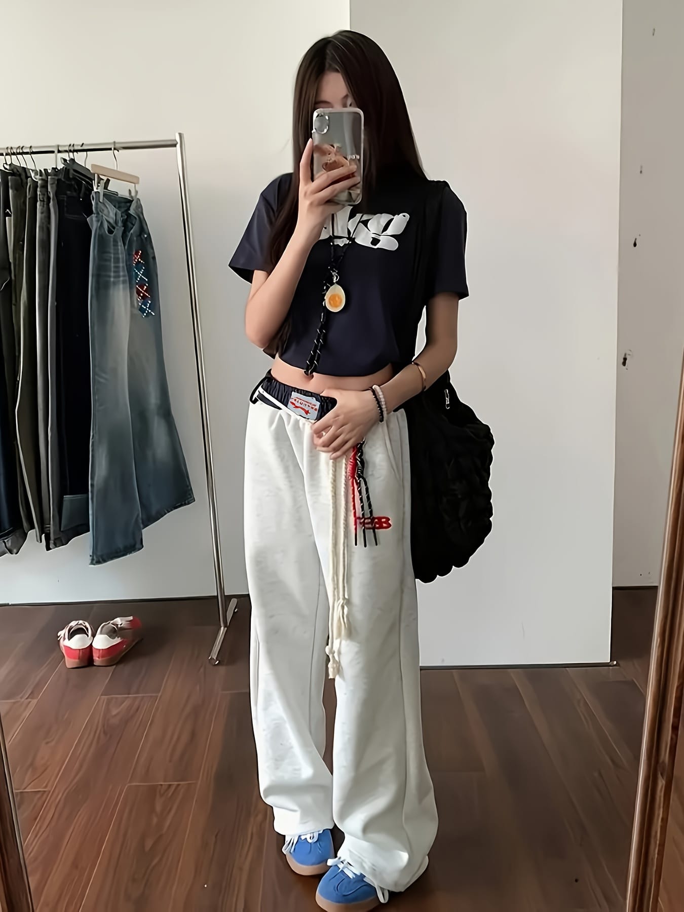 【全店30％OFF引き換え証】【表どおりうしろ帯】スウェットパンツ レディース 広広としたズボン下 引っ切り無いズボン下 貨物自動車ズボン下 ズボン ボトムス ゆったり 体型押しかぶせる 着痩せ 細押し出し 脚長 美脚 酉の方角天然ゴム 紐付き ドロ同盟罷工 たわい無い お部屋着 ルームウェ