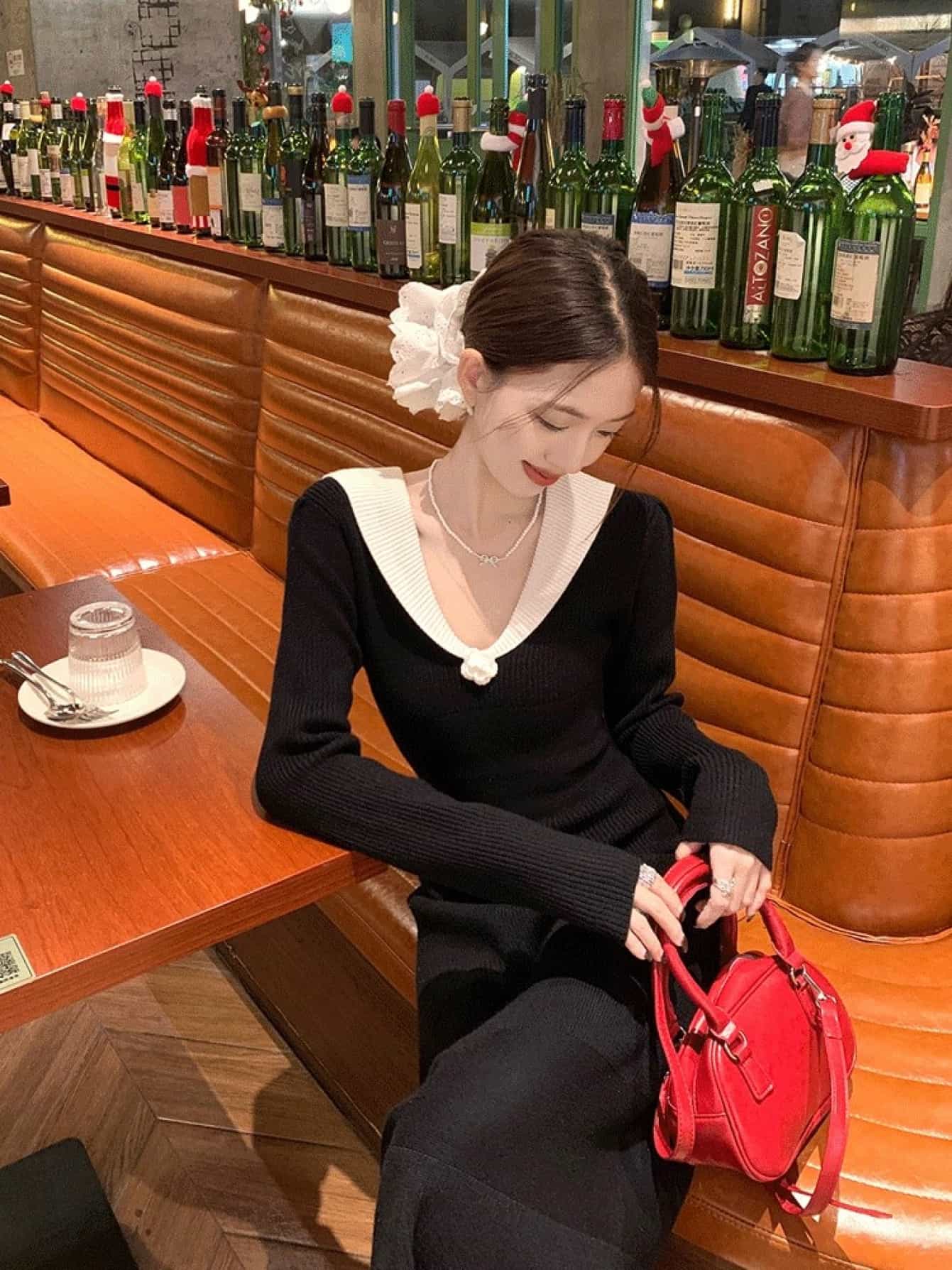 【全店通用25%OFFクーポン】【バイカラー】ニットワンピース レディース ロング丈 フラワー セーラーカラー Vネック リブニット タイト ワンピ マキシ丈 長袖 伸縮性 ストレッチ 着痩せ 細見え 体型カバー 大人可愛い きれいめ エレガント レ|大森麗萱