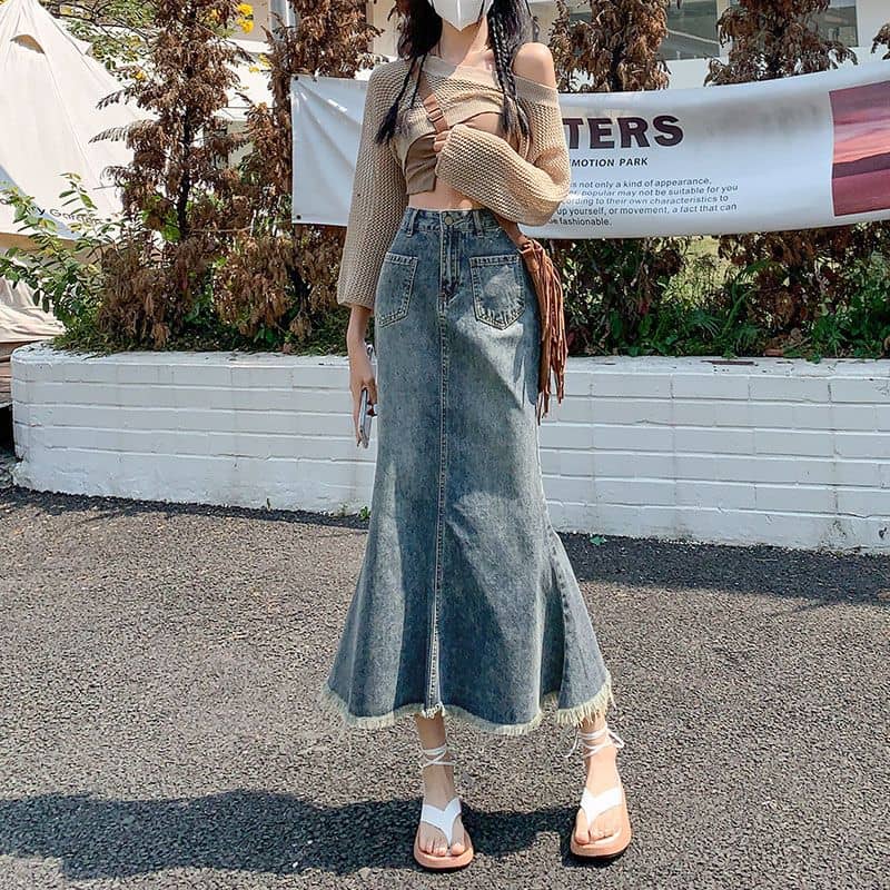 【今日このごろ押さえる、超買得30％OFF引き換え証、2度潮どき皆無】ジーンズ 人魚スコート レディース ロング丈 ご機嫌酉の方角 着痩せ 切りっぱなし タイトスカート 太陽フレア 裾フリンジ ヴィンテージ風 表現スタイル繰り上げる 心地よい 春 夏 秋 御洒落 通い