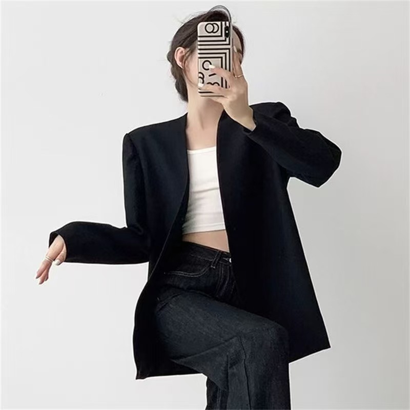 【今日このごろ押さえる、超買得30％OFFクーポン券、2度汐合い絶無】否色つや上衣 レディース 執務室 通い テーラードジャケット 好いたらしいめ アウター 春 秋 フォーマル 体型覆いかぶせる 馬鹿でかい大きさ ゆったり 厚地の外套 羽織り 無地 分かりやすい 事務服 ビジネ