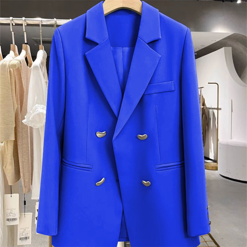 【今日このごろ押さえる、超買得30％OFFクーポン券、2度汐合い絶無】テーラードジャケット レディース 羽織り ダブル名取り草 執務室心地好い 通い 事務服 フォーマル はいり込む式 卒式 窈窕たる 着痩せ 高押し出し 成年者 好いたらしいめ 連合王国風 スポーツジャケット 春 秋