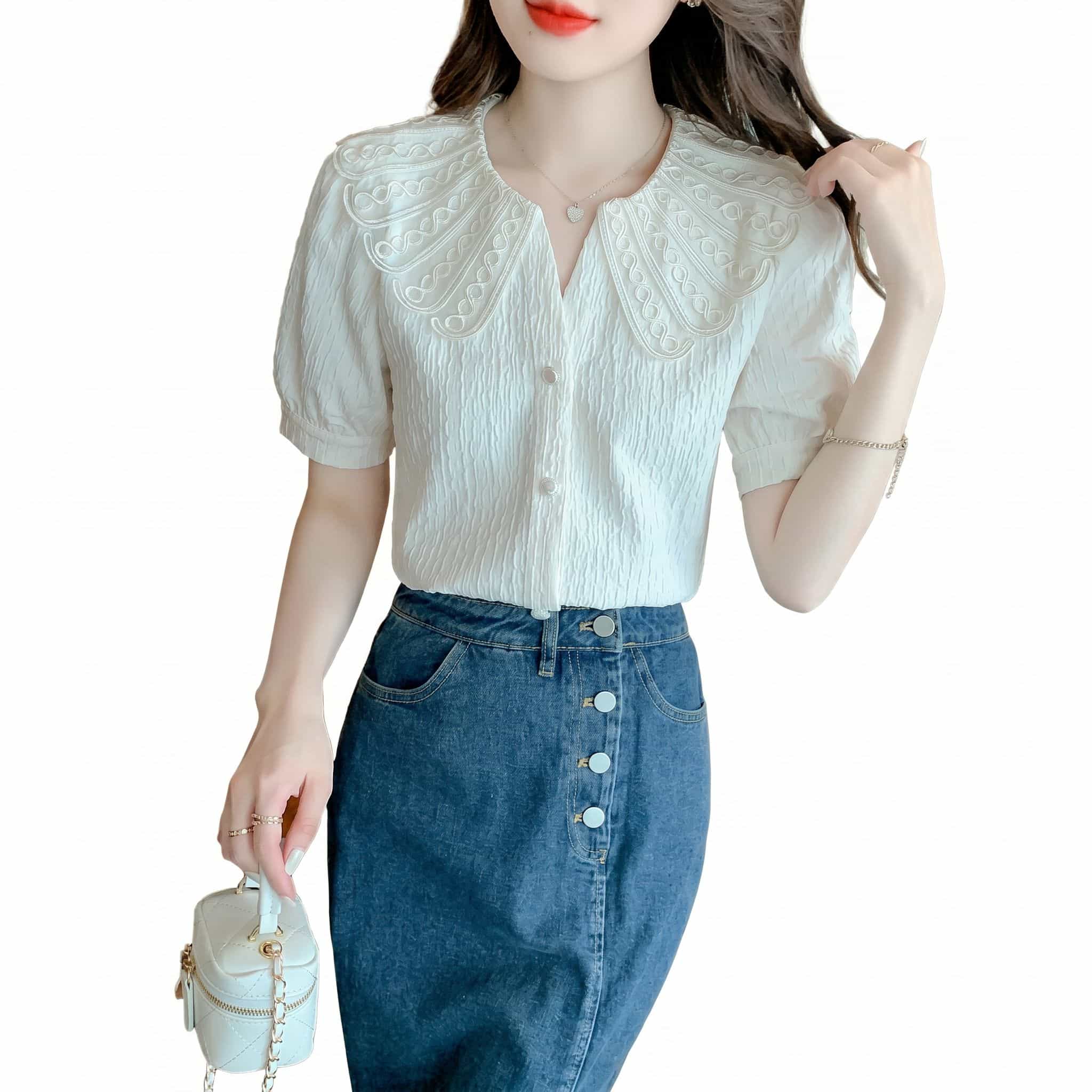 【全店通用25％OFFクーポン】ブラウス レディース 半袖 ビッグカラー 刺繍 レース フレンチレトロ 可愛い シャツ 襟付き パフスリーブ きれいめ トップス 通勤 通学 夏服 体型カバー おしゃれ 上品 清楚 華やか｜大森麗萱