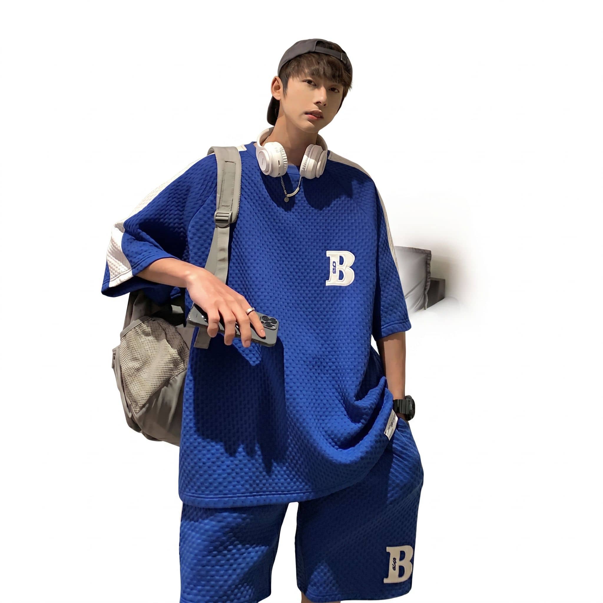 【全店通用25％OFFクーポン】セットアップ メンズ 夏服 上下セット 半袖 Tシャツ ハーフパンツ ワッフル サイドライン オーバーサイズ ファッション ストリート カジュアル 大きいサイズ ゆったり 通学 運動 部屋着｜大森麗萱