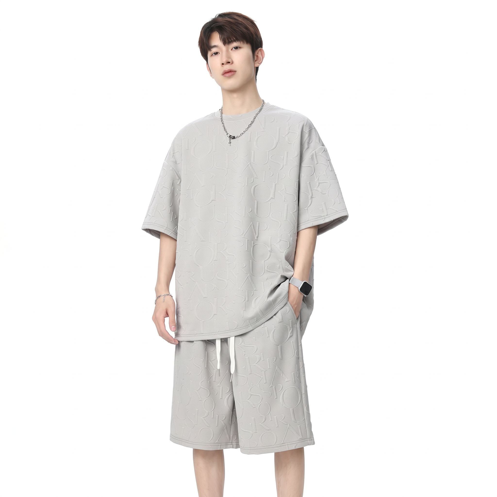 【全店通用25％OFFクーポン】セットアップ メンズ エンボス 英字 半袖 Tシャツ ハーフパンツ オーバーサイズ ビッグシルエット カジュアル 夏 流行 ストリート｜大森麗萱