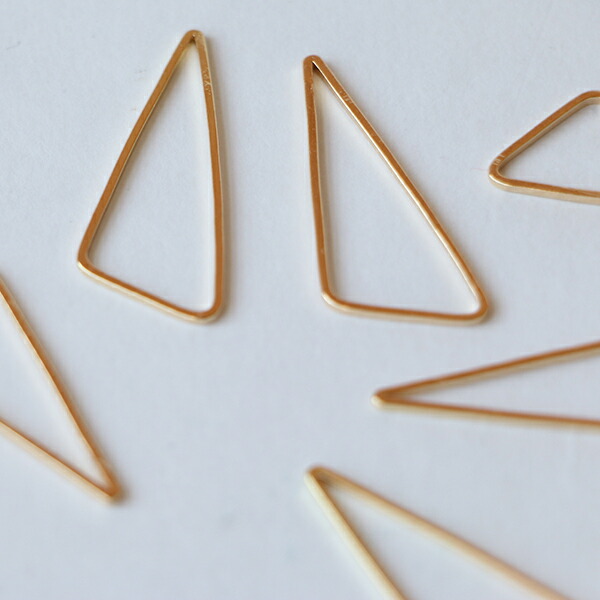 円 56 以上節約 まとめ買い 鋭角三角形のフレームパーツ 16 40mm 600個セット メール便対応 ハンドメイドパーツ ビーズ アクセサリーパーツ