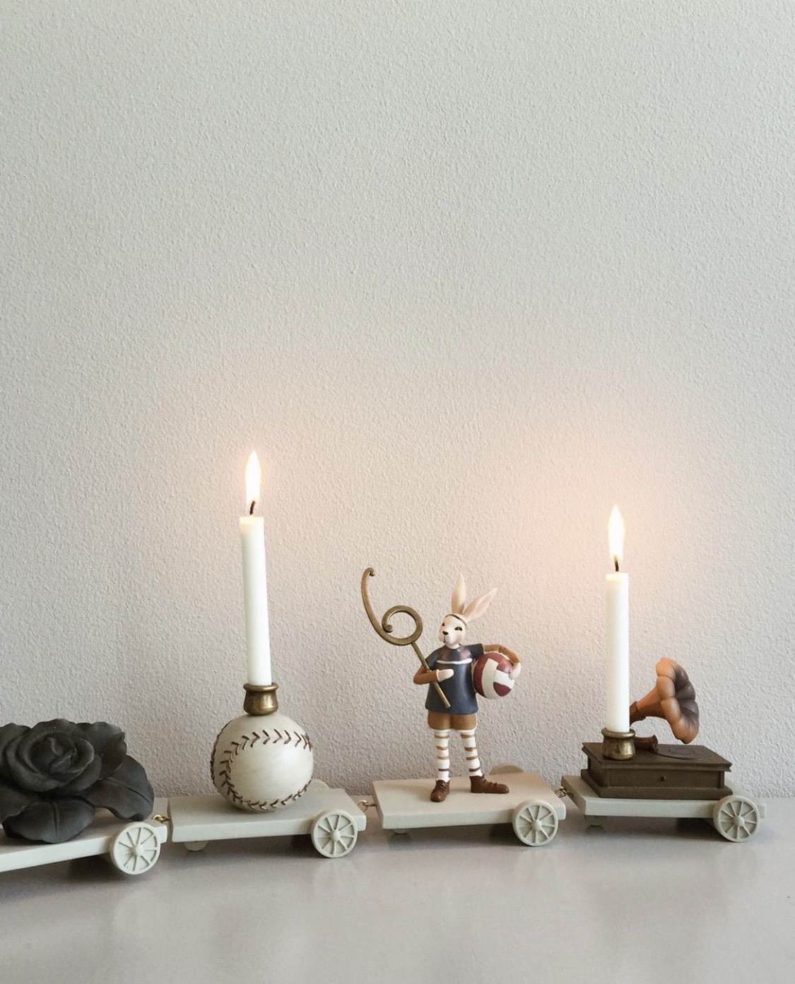 楽天市場 送料無料 Konges Slojd コンゲススロイド バースデートレイン キャンドルホルダー Strong Man 男の子 女の子 出産祝い 誕生日 プレゼント 輸入雑貨屋branca