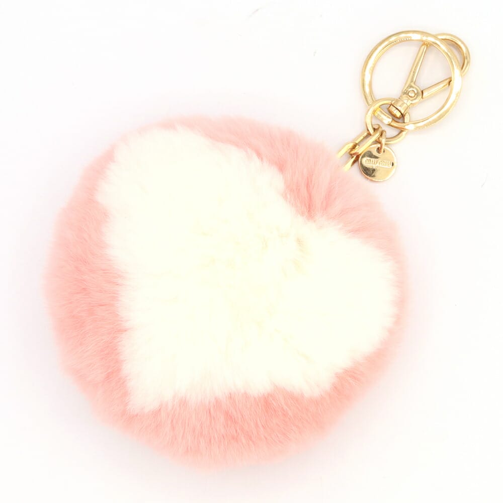 MIU MIU 猫デザイン ファーチャーム MIU MIU 猫デザイン ファーチャーム