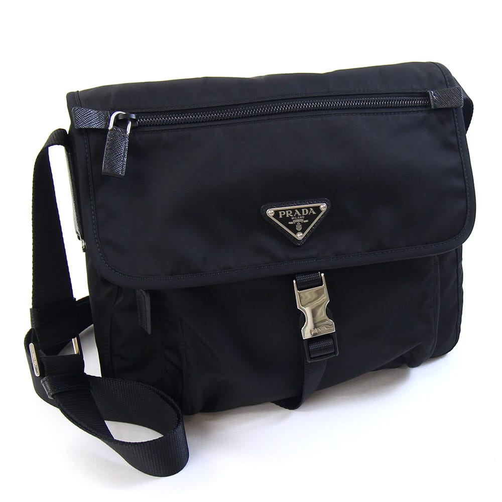 PRADA＊リナイロン&サフィアーノレザー ショルダーバッグ PRADA Re-Nylon xサフィアーノレザー ショルダーバッグ (PRADA