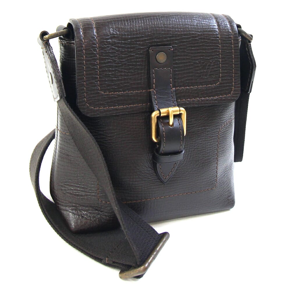 【極美品】ルイヴィトン　ユタ　ウィチタ　メッセンジャーバッグ　レザー　正規品 LOUIS VUITTON ルイヴィトン メッセンジャーバッグ ユタ