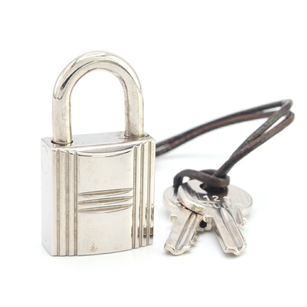 HERMES エルメス カデナ パドロック 南京錠シ ルバー 104 鍵2本付き 楽天市場】【新品仕上げ済】HERMES エルメス カデナ パドロック No.104