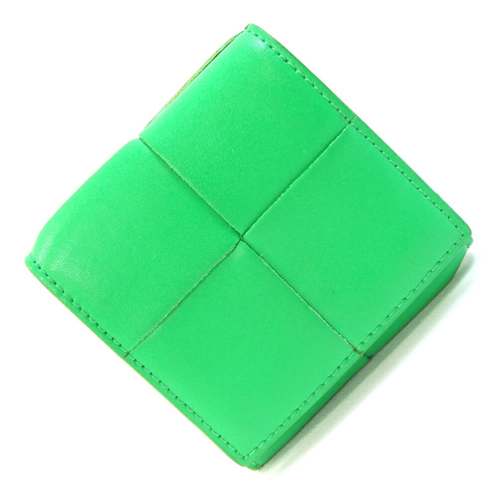 ボッテガヴェネタ コインケース テープ 679846 パラキート なめし革 中古 御釣り入れ 銭入れ コンパクトウォレット ミニ銭入れ 真四角 緑であること メンズ レディース BOTTEGA VENETA