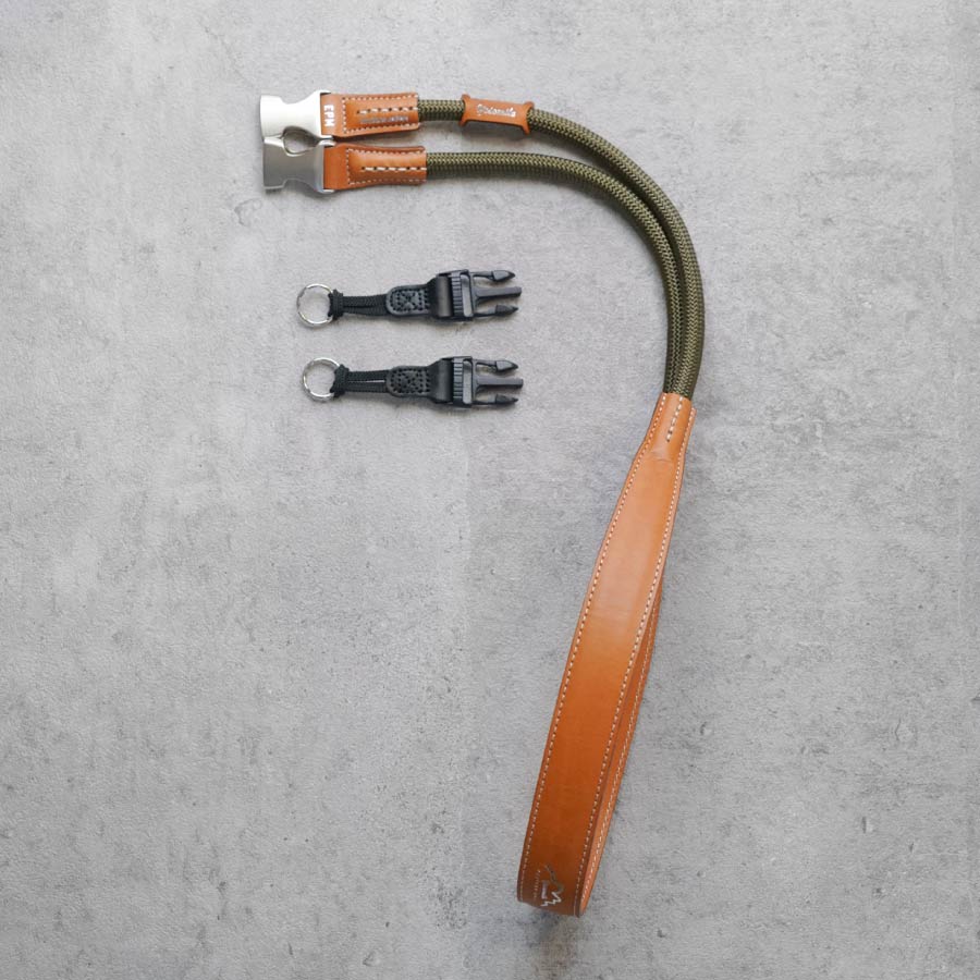 ヨセミテストラップ YOSEMITE STRAP CAMERA STRAP PRO PLUS HUNTER KHAKI 111cm YCSCP-4023-2 [カメラストラップ]【セール価格品は返品・交換不可】｜sotosotodays -ソトソトデイズ-