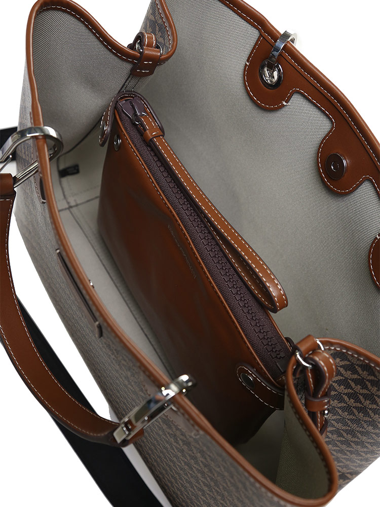 超ポイントアップ祭 Emporio Armani エンポリオアルマーニ 2way モノグラムロゴ インナーポーチ ショッパー バッグブランド レディース バッグ 鞄 トート ショルダーバッグ ロゴ ビジカジ コーティング 総柄 Ealy3d165yfg5e 新作ウエア Www Purpleforparents Us