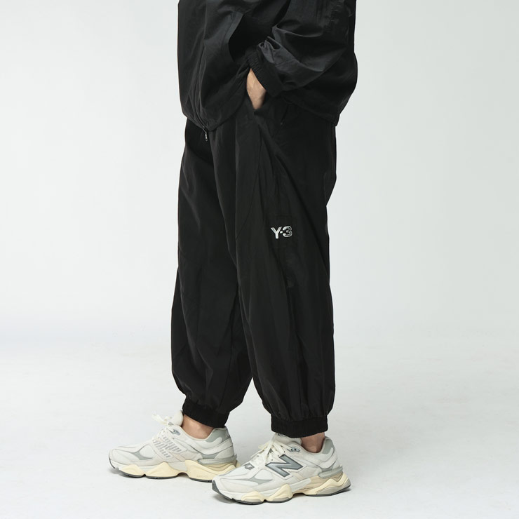 ワイスリー Y-3 メンズ ロングパンツ Y3KE6632裏メッシュ ローエッジ スリーストライプス ナイロン シェルパンツ ブランド ボトムス ナイロンパンツ 無地 シンプル スポーツ｜メンズショップ サカゼン