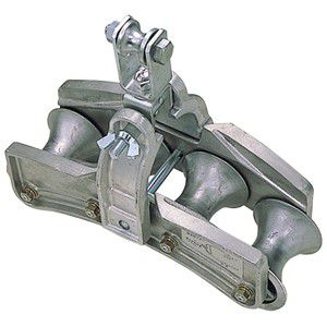 イクラ（育良精機） ４連金車 ＩＳ－４Ｗ 28,852円