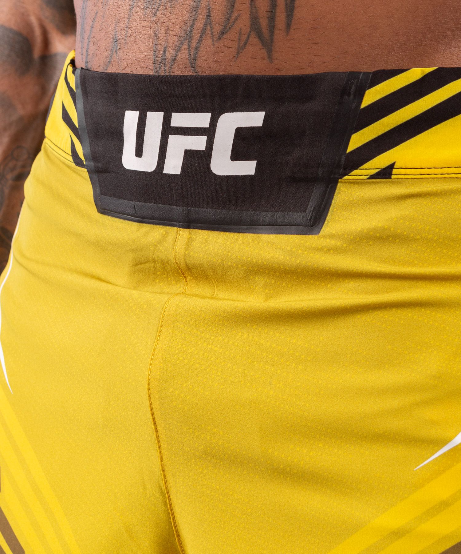 市場 VENUM パンツ NIGHT MEN'S ミドル丈 SHORTS ファイトショーツ UFC FIGHT 総合格闘技 AUTHENTIC