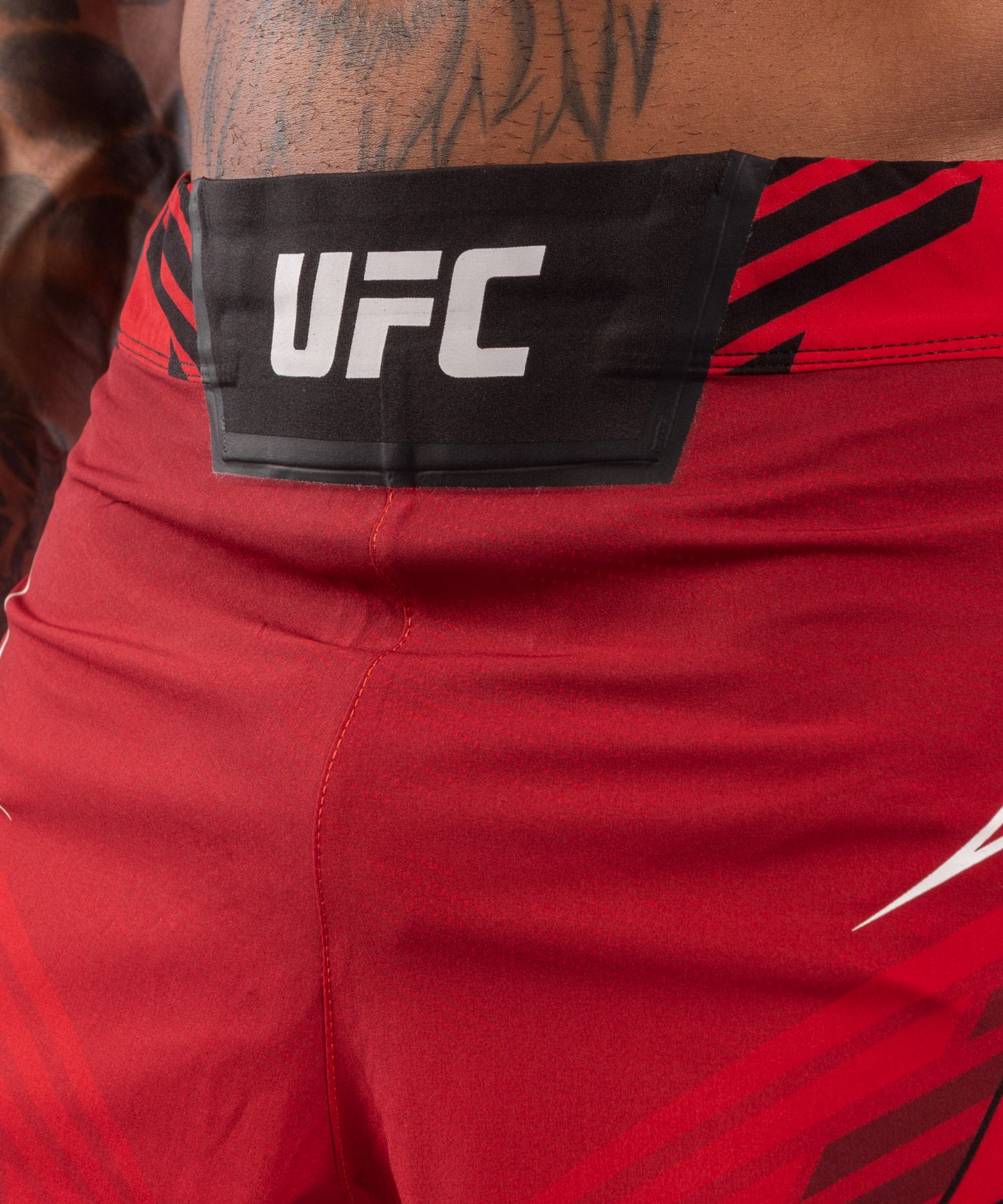 市場 VENUM FIGHT NIGHT ファイトショーツ AUTHENTIC UFC MEN'S パンツ 総合格闘技 ミドル丈 SHORTS