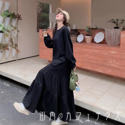 ロングワンピ マキシ ゆったり オーバーサイズ 長袖 Uネック Aライン フレア プルオーバー 縫い目 ステッチ切り換え 厚手生地 可愛い シンプル カジュアル コンサバ ガーリー 無地 秋 冬 レディース 女性用 ママ 10代 20代 30代 40代 お出かけ 休日 普段使い