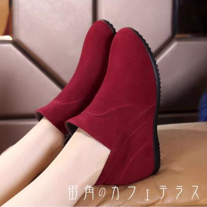 ブーツ 3色 靴 裏起毛 寒さ対策 ローヒール アーモンドトゥ ファスナー スエード 可愛い 大人可愛い きれいめ シンプル カジュアル コンサバ 華やか 大人 上品 おしゃれ こなれ感 無地 冬 お呼ばれ レディース 女性用 30代 40代 オフィス ビジネス OL 通勤 デート お出かけ