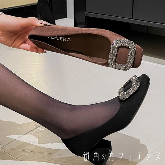 パンプス 2色 靴 シューズ タンクソール ハイヒール アーモンドトゥ キラキラ 飾り スエード エレガント 可愛い 大人可愛い きれいめ シンプル カジュアル シック コンサバ 華やか 大人 上品 おしゃれ 主役級 こなれ感 高見え 無地 春 秋 結婚式 二次会 パーティ お呼ばれ