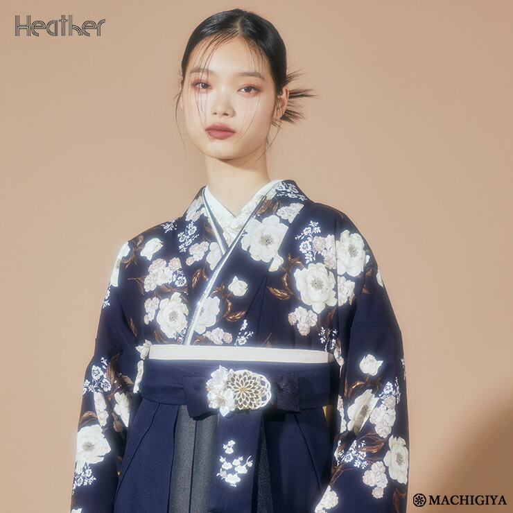 【 レンタル 】大学 卒業式 袴セット ピオニー 紺 オフシロ デニム ネイビー 芍薬 和花 古典 Ｌ サイズ 女 モダン レトロ Heather 袴 フルセット 二尺袖 着物 振袖 和服 大学生 卒業 大卒袴 卒業式袴 卒業袴 入学式 往復送料無料 貸衣裳 袴レンタル【HN-42】【HH-41】(ma601)