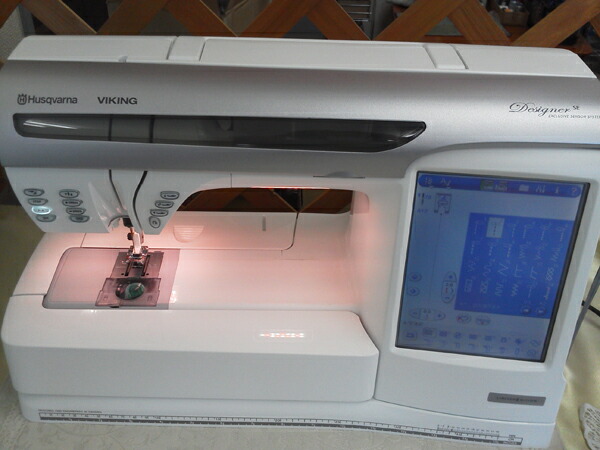 Machimishi Husqvarna Viking Designer SELE Limited Edition High Beauteous Viking Sewing And Embroidery Machine Machimishi Husqvarna Viking Designer SELE Limited Edition High Beauteous Viking Sewing And Embroidery Machine