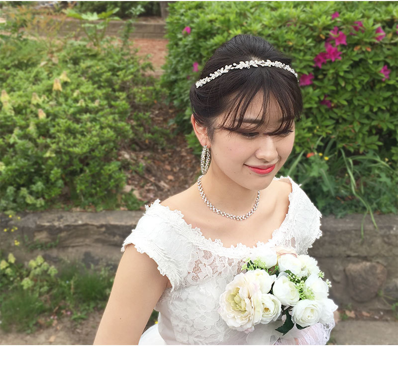 注目の福袋！ ティアラ 髪飾り ヘアアクセサリー 二次会 結婚式