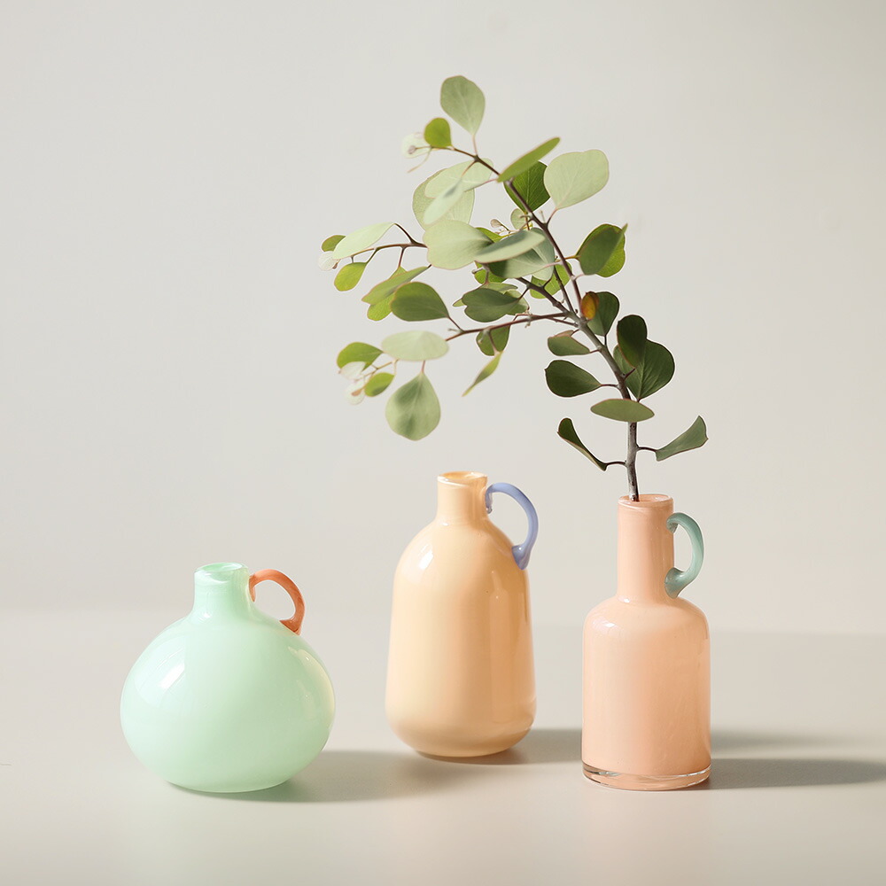 楽天市場】繊細なガラスで仕立てられた フラワーベース アート