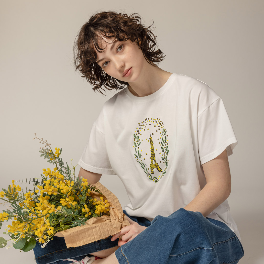 OfSTYLE/【手洗い可】エッフェル塔&times;ミモザ オリジナル Tシャツ[ホワイト]ginzamaggy 銀座 マギー 銀座maggy MAGGY ギンザマギー ぎんざまぎー 送料無料 トレンド レディース ファッション 20代 30代 40代 プレゼント ギフト ラッピング無料 sale SALE セール｜銀座マギー WEB SHOP