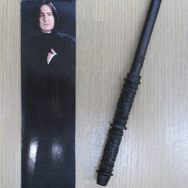 楽天市場 セブルス スネイプの杖 Severus Snape Wand ハリーポッター公式グッズ ハリポタ ワンド なりきり ハロウィン 仮装 コレクション 定形外発送可 1p350円 マジックナイト Rj ハロウィン仮装 マジックナイト