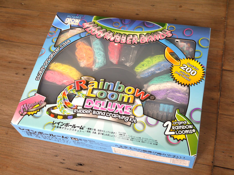 楽天市場 日本正規版 New Rainbow Loom Deluxe Kit レインボールームデラックスキット レインボールーム2個 モンスターテイル1個 ゴム約40本 その他色々 Handicraft メルシー