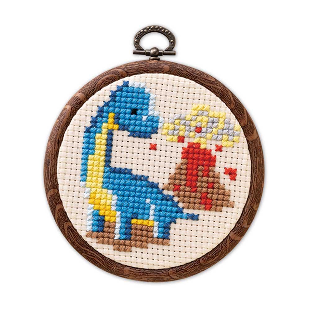 恐竜モチーフ　立体刺繍アートフレーム　ハンドメイド 恐竜モチーフ 立体刺繍アートフレーム ハンドメイド