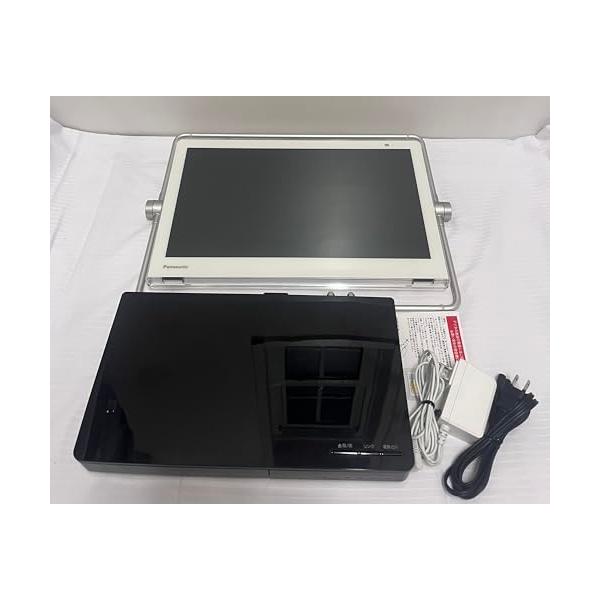 【中古】パナソニック 15V型 液晶 テレビ受像機 プライベート・ビエラ UN-15TD7-W ブルーレイディスクプレイヤー付HDDリコーダー付き添い人 2017年青写真