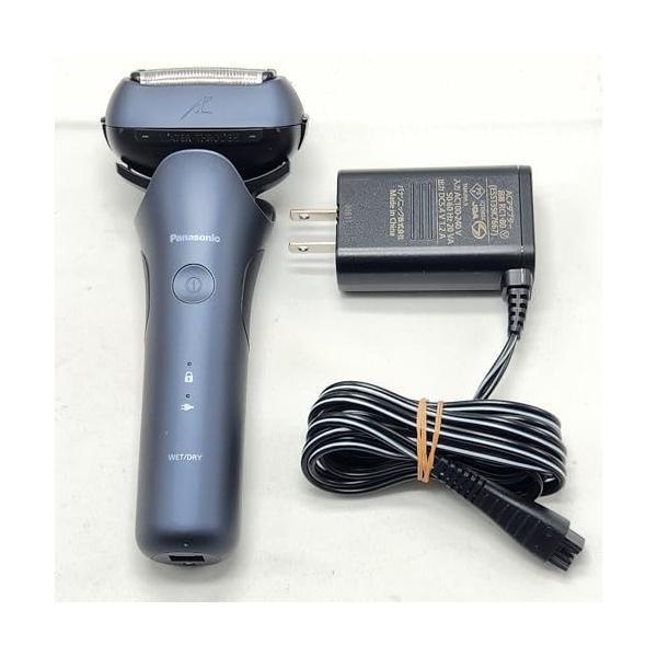 【中古】パナソニック メンズ電気かみそり 子ヒツジ短距離競走 3枚刃 黒 お風呂剃り可 ES-LT6C-A