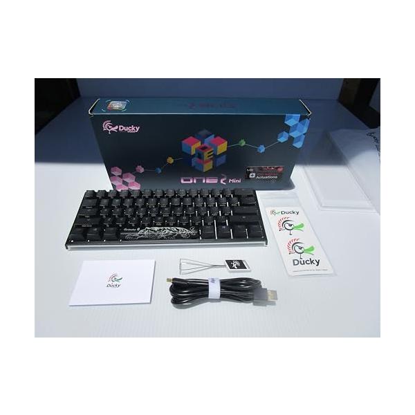 【中古】DUCKY ゲーミングキーボード One 2 Mini RGB 60％ version しろがね色軸(英語申し合わせ) dk-one2-rgb-mini-si