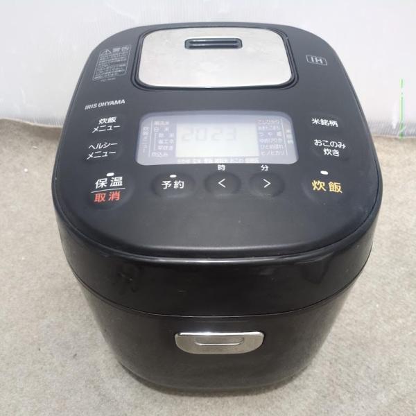 【中古】アイリスオーヤマ IHジャー炊飯器 3合 RC-IK30-B 黒いこと