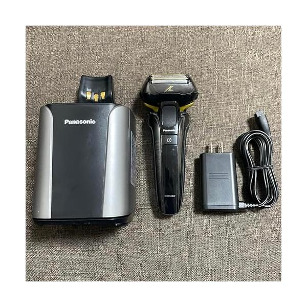 【中古】パナソニック 子ヒツジ短距離競走 メンズ電気カミソリ 5枚刃 しろがね色調 ES-LV9D-S