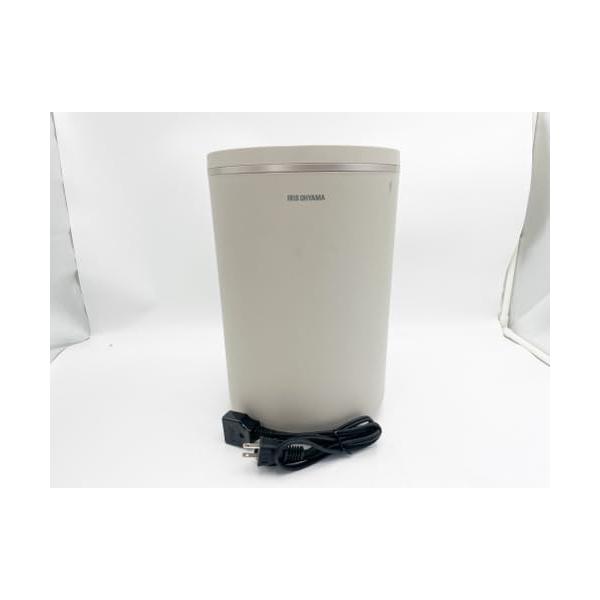 【中古】アイリスオーヤマ 加湿器 水蒸気式(熱する式) 加湿量 600ml 貯蔵タンク静電容量 3L 2WAY水 10畳 17畳 年代順の継続加湿 15第四次元 AHM-MH6