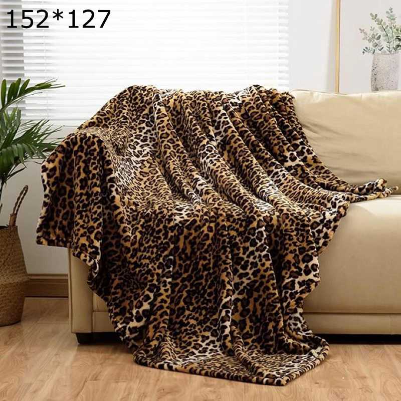 ヒョウ柄 ブランケット 冬用 タオルケット 127x152cm ハーフケット リバーシブル フリース 毛布 大判 オシャレ ふわふわ かわいい 柔らかい 暖かい 洗える レオパード 豹柄 ブラウン お祝い 多用途