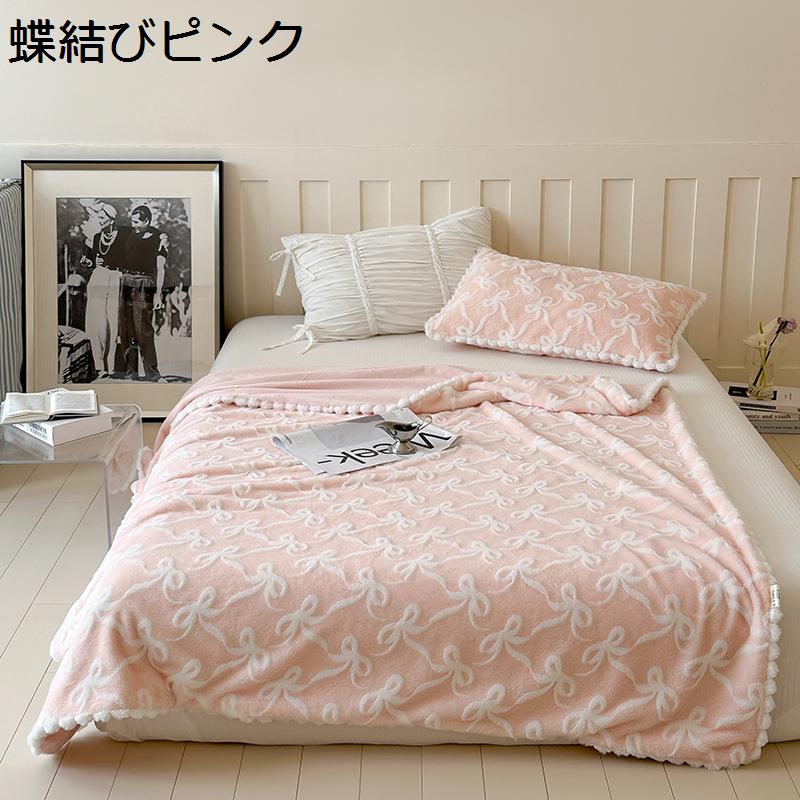 ブランケット フェイクファー 秋冬用 毛布 ボリューム感 蝶結び イチョウ柄 ひざ掛け 両面使用 ラビットファー調 蓄熱保温 柔らか トスカ泡絨 安眠 ストレス解消 防寒 床暖房 新生活 シングル ダブル